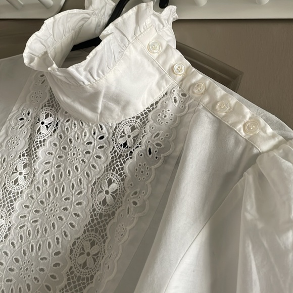 MaxMara Weekend Mock Neck Long Sleeve White Eyelet Blouse - Picture 8 of 13